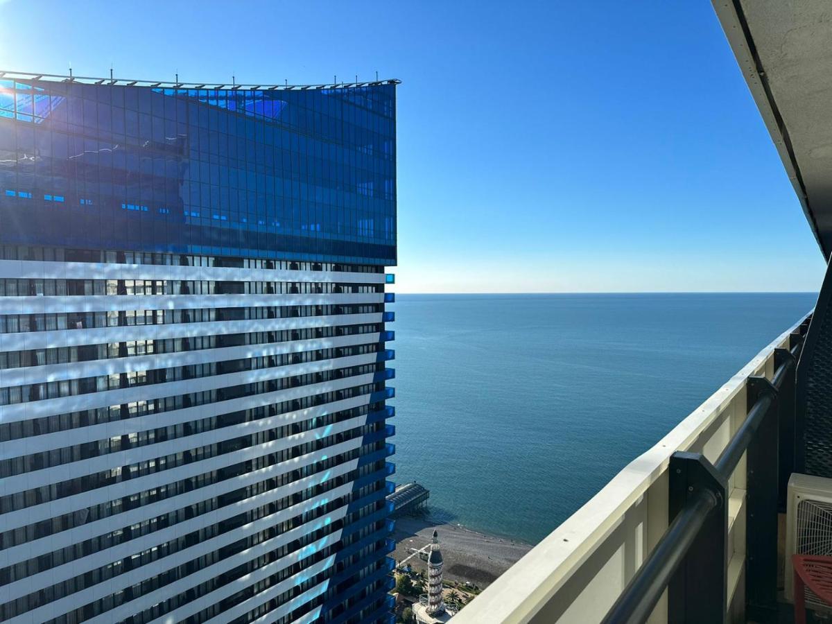 Orbi City Amazing Apartments Batumi Exterior photo